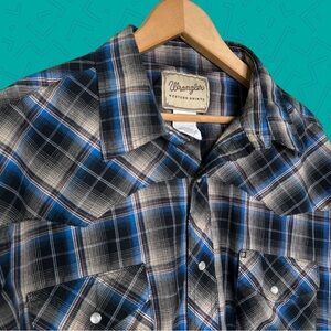 Wrangler Western Pearl Snap Plaid Button Down Shirt